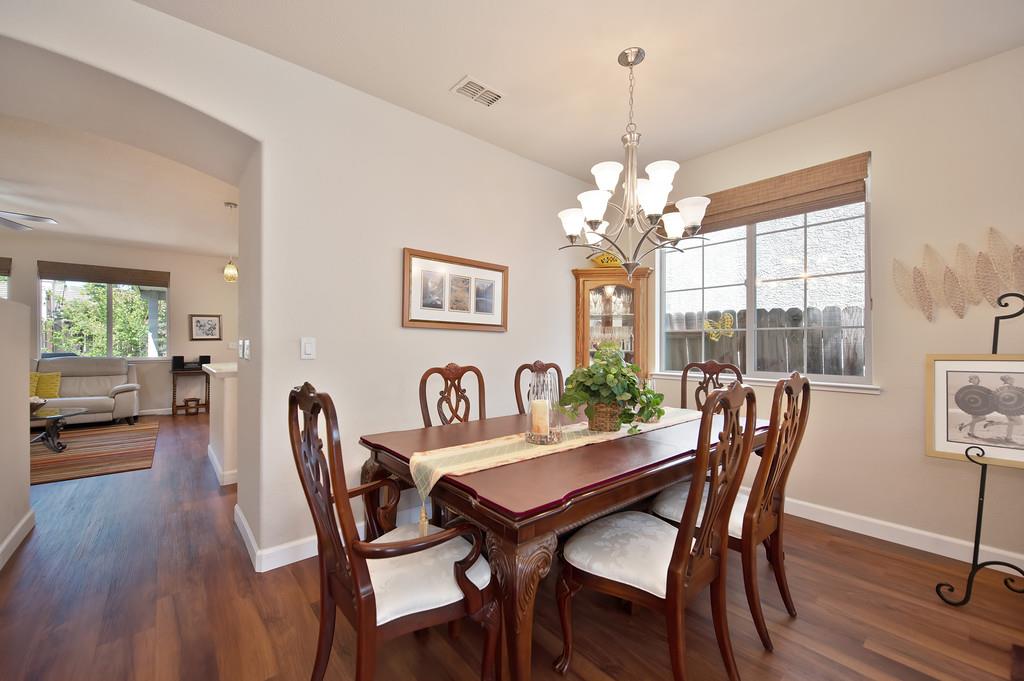 Detail Gallery Image 13 of 41 For 2874 Gray Fox Way, Lincoln,  CA 95648 - 3 Beds | 2 Baths