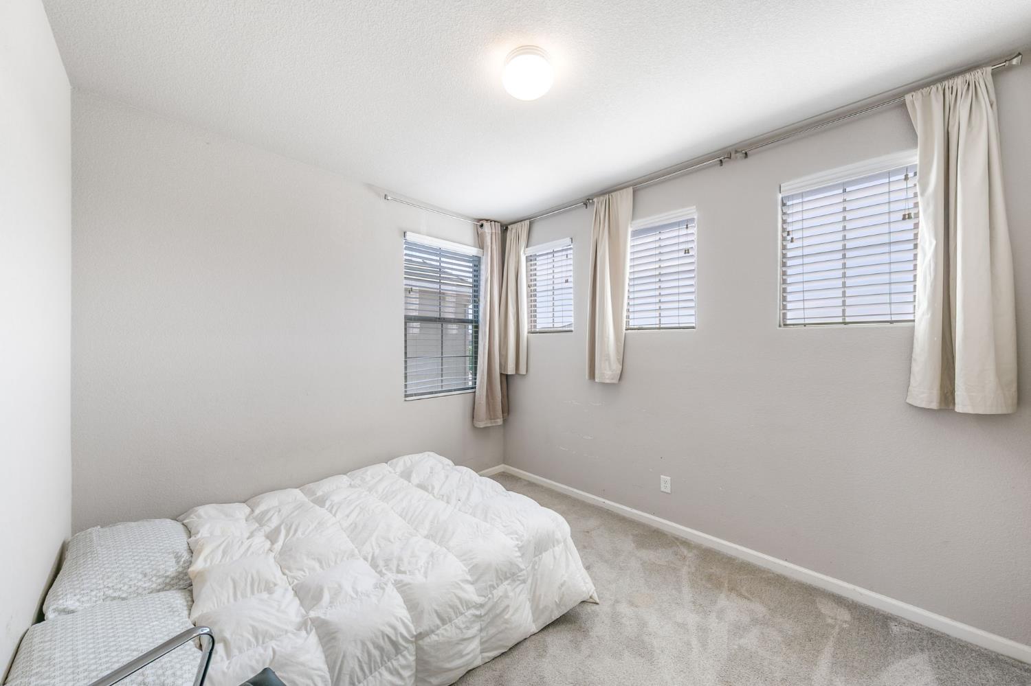 Detail Gallery Image 32 of 41 For 7946 Little Plum Way, Antelope,  CA 95843 - 4 Beds | 2/1 Baths
