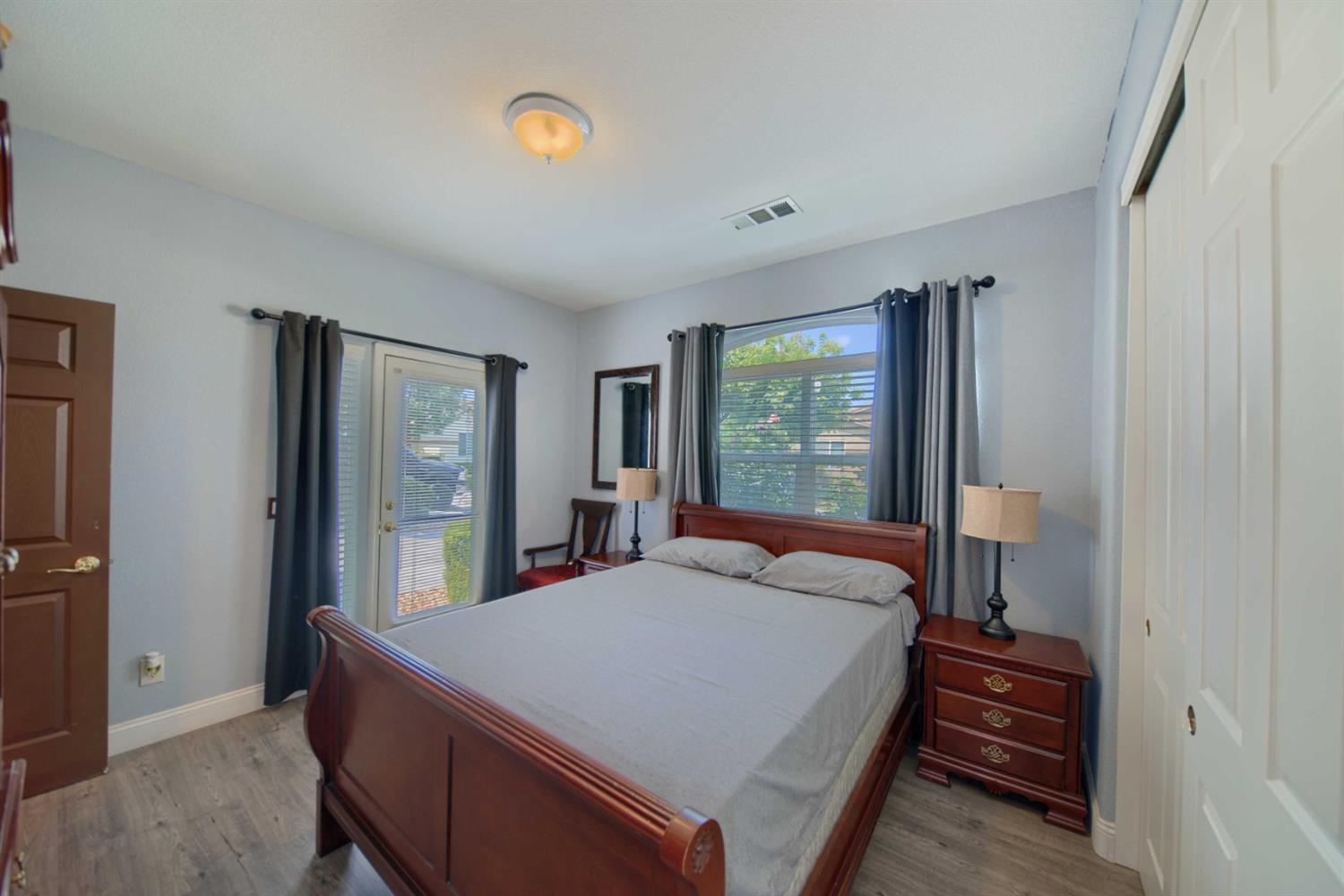 Detail Gallery Image 8 of 98 For 2994 La Vina Cir, Los Banos,  CA 93635 - 3 Beds | 2 Baths