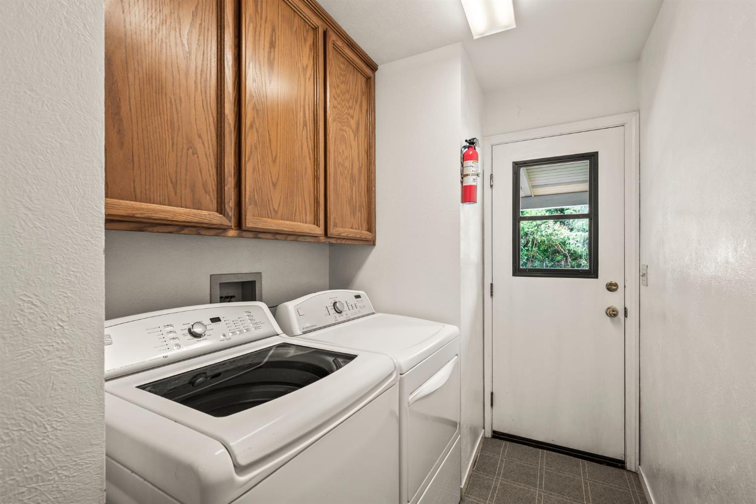 Detail Gallery Image 33 of 55 For 7402 West Ln, Granite Bay,  CA 95746 - 4 Beds | 3 Baths