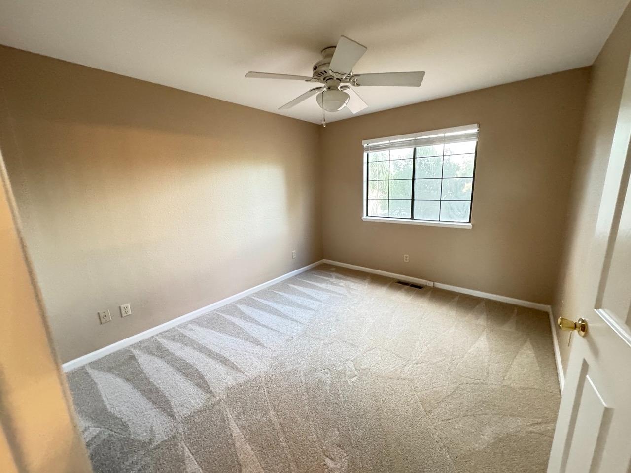 Detail Gallery Image 30 of 38 For 2232 Ne Manitoba Ct, Modesto,  CA 95356 - 3 Beds | 2/1 Baths