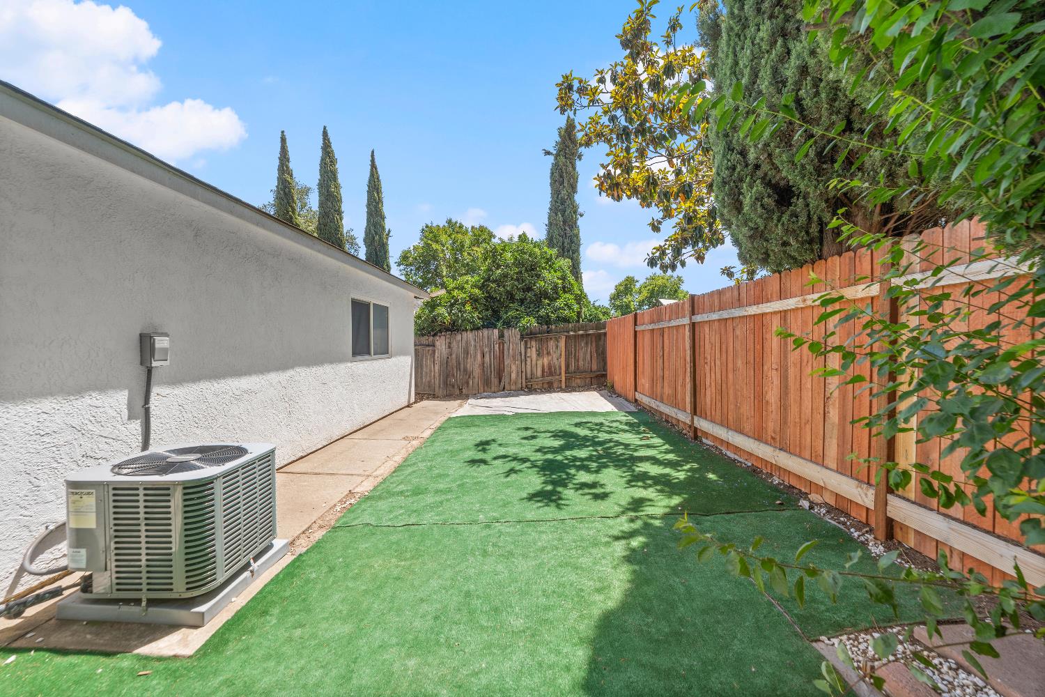 Detail Gallery Image 55 of 66 For 2915 Baronet Way, Sacramento,  CA 95833 - 4 Beds | 2 Baths