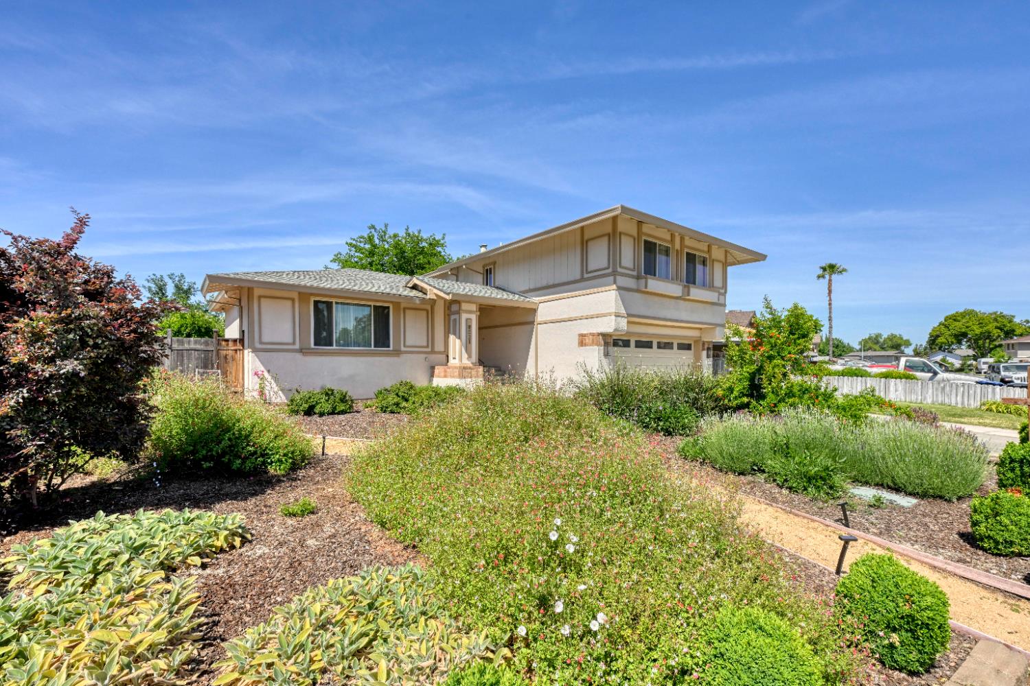 Mesa Oak Way, Citrus Heights, California image 2
