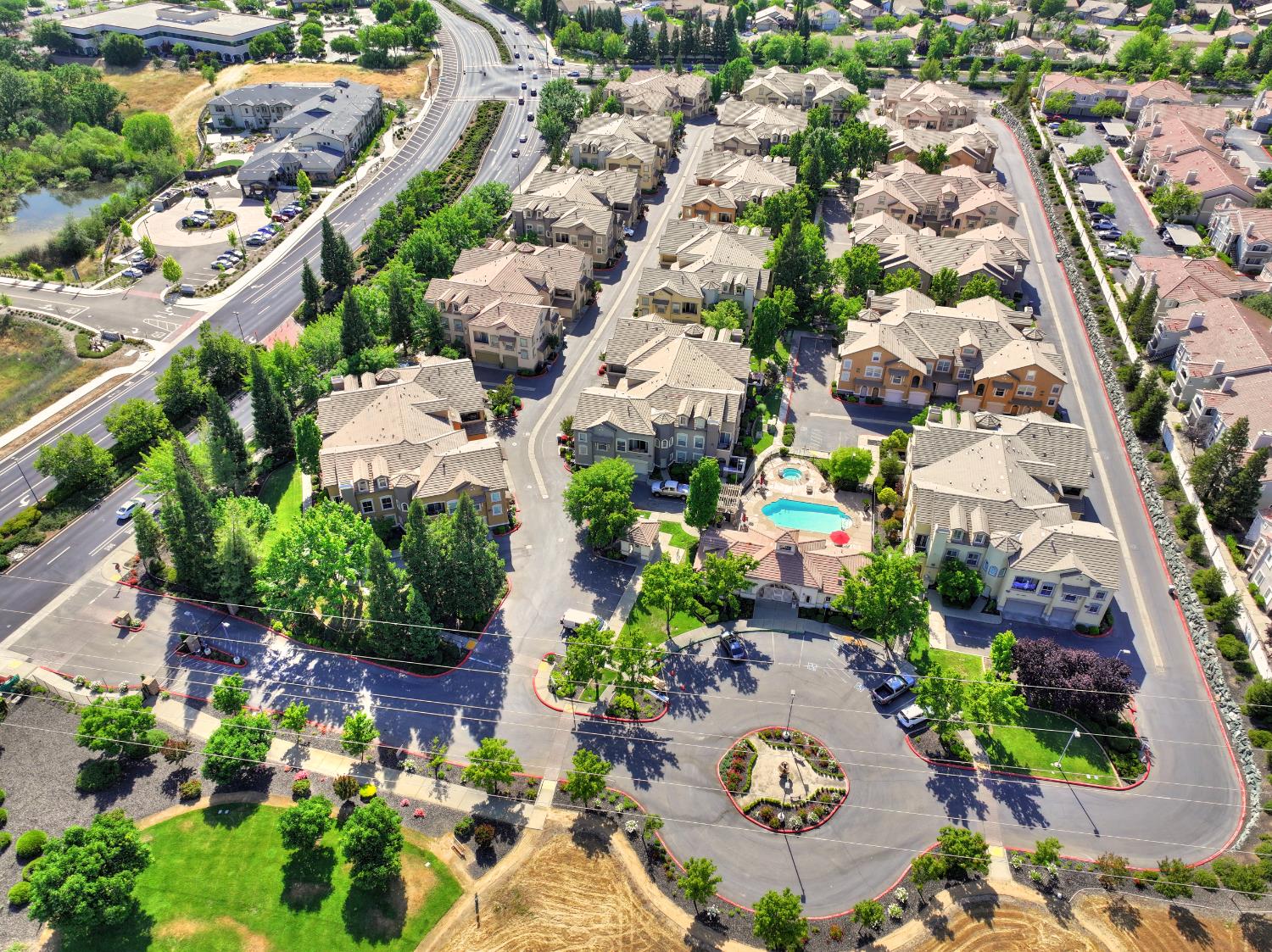 Photo #51: 225039412 Listing: Photo #51