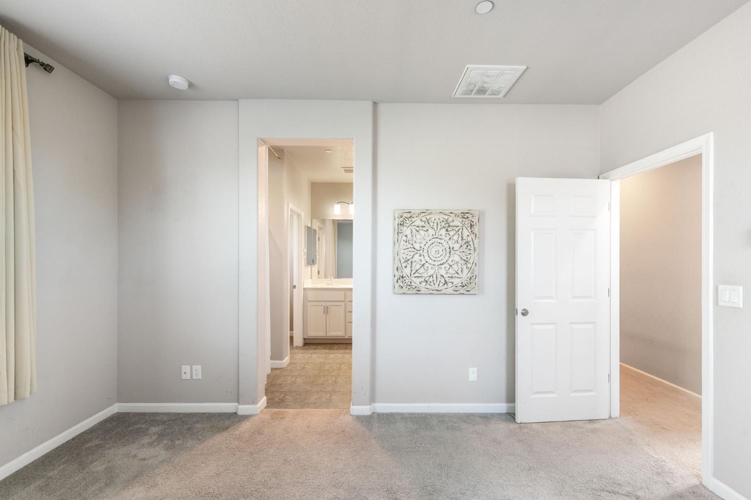 Detail Gallery Image 23 of 41 For 7946 Little Plum Way, Antelope,  CA 95843 - 4 Beds | 2/1 Baths