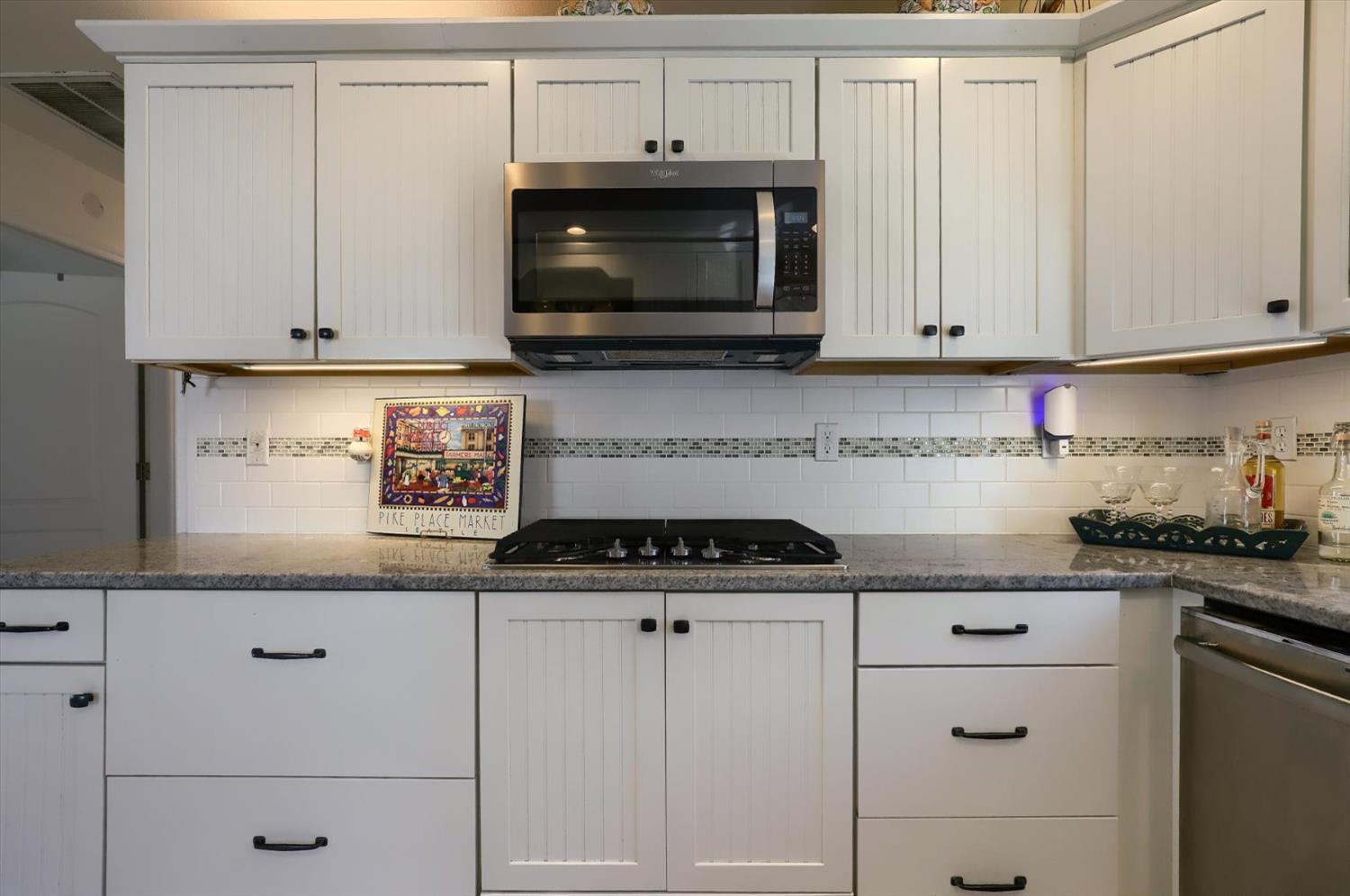 Detail Gallery Image 16 of 95 For 127 Highlands Ct, Grass Valley,  CA 95945 - 2 Beds | 2 Baths
