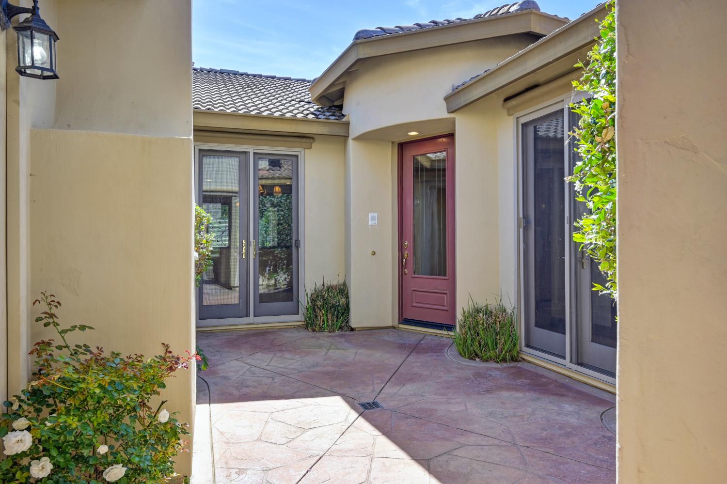 Detail Gallery Image 8 of 88 For 620 Castle Oaks Dr, Ione,  CA 95640 - 4 Beds | 2/1 Baths