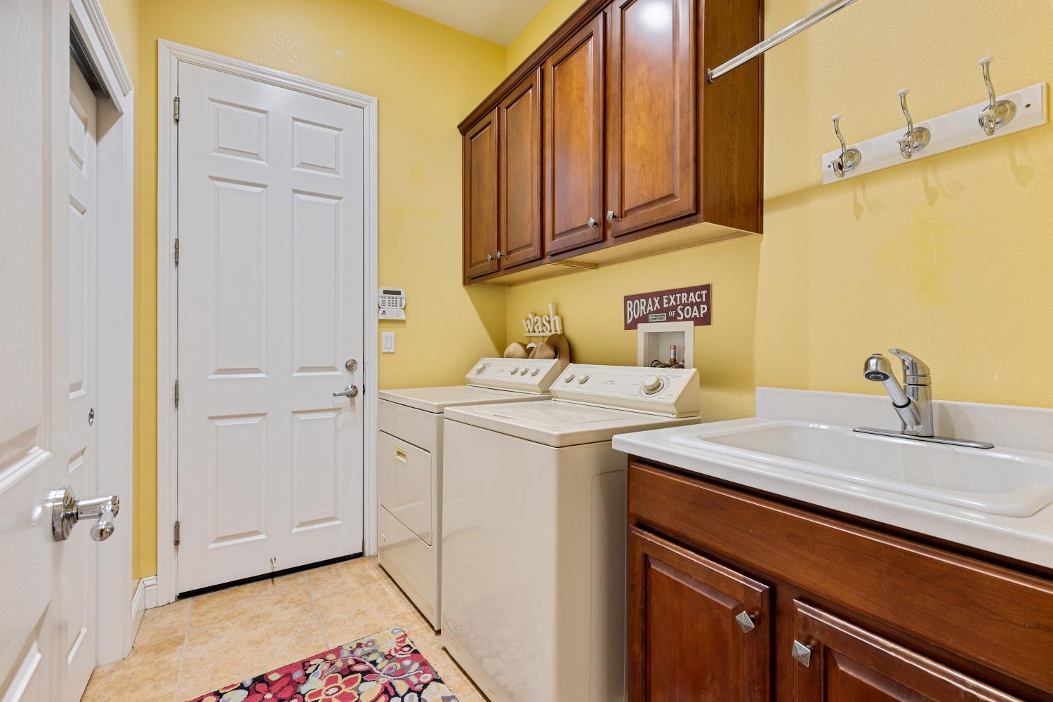 Detail Gallery Image 25 of 48 For 2351 River Berry Dr, Manteca,  CA 95336 - 2 Beds | 2 Baths