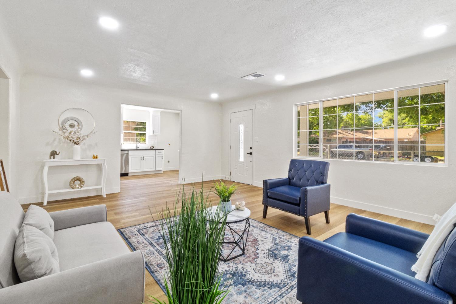 Detail Gallery Image 7 of 21 For 1605 W Orangeburg Ave, Modesto,  CA 95350 - 2 Beds | 1 Baths