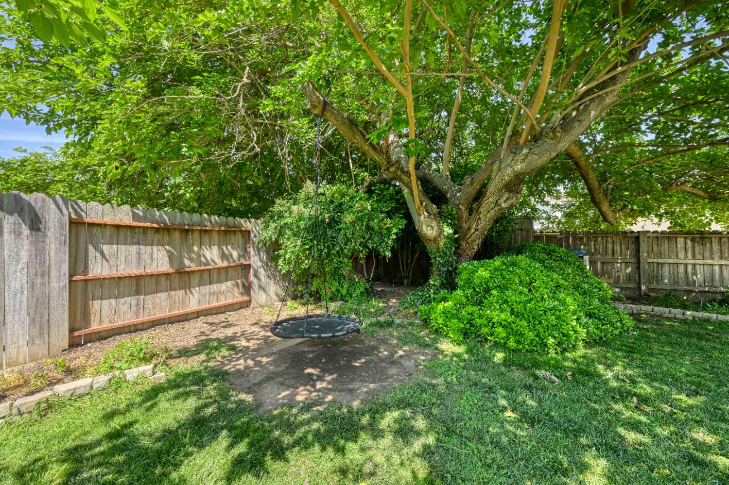 Mesa Oak Way, Citrus Heights, California image 36