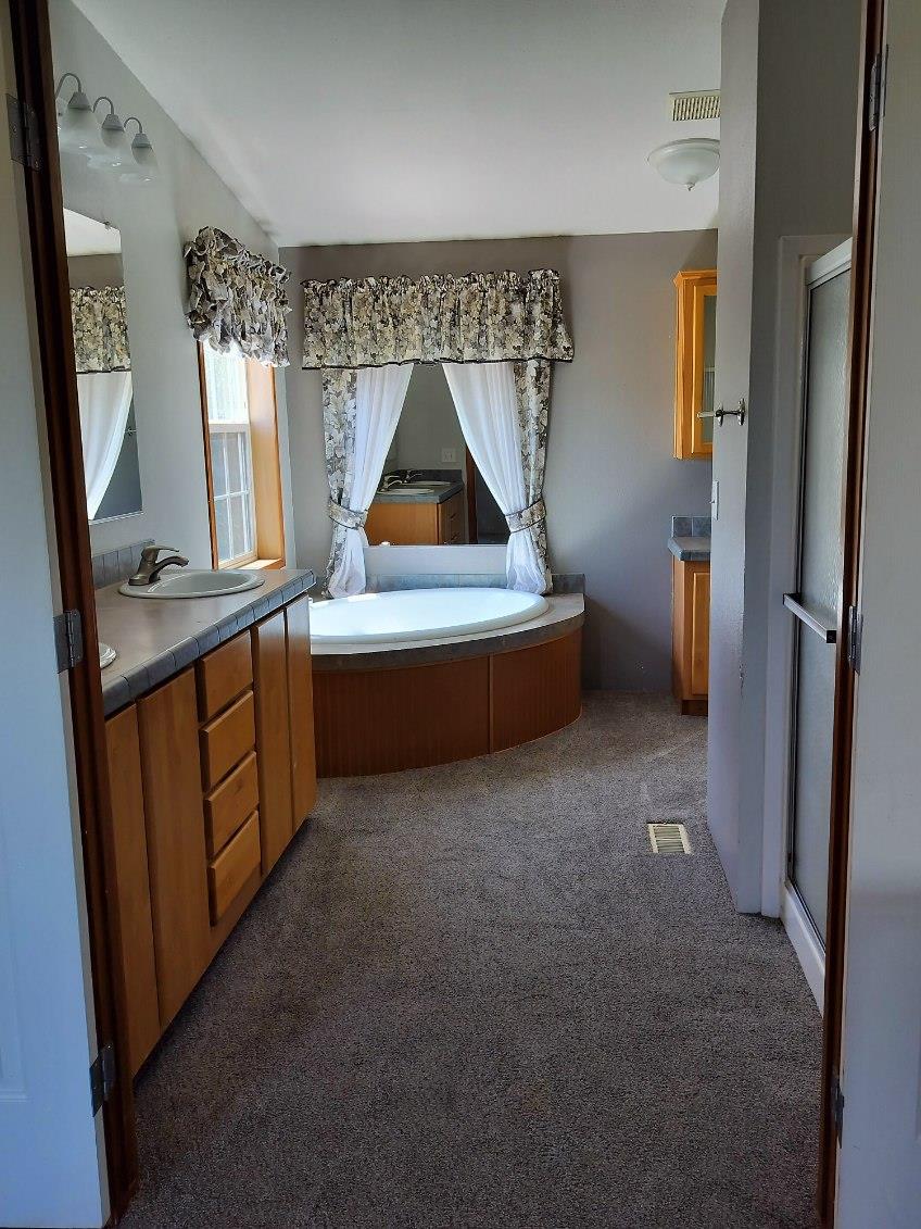 Detail Gallery Image 7 of 33 For 5731 State Highway 99w, Corning,  CA 96021 - 3 Beds | 2 Baths