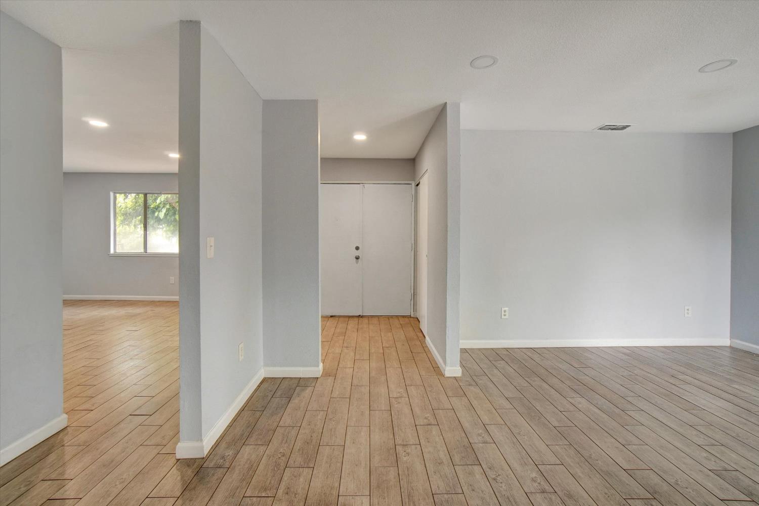Detail Gallery Image 6 of 31 For 3401 Nut Plains Dr, Sacramento,  CA 95827 - 4 Beds | 2 Baths