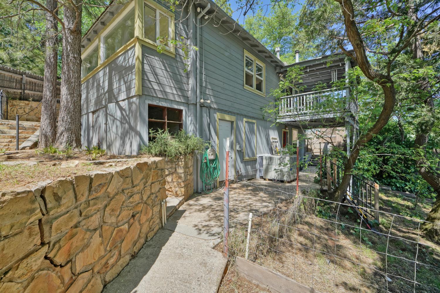 Garden Loop, Placerville, California image 1