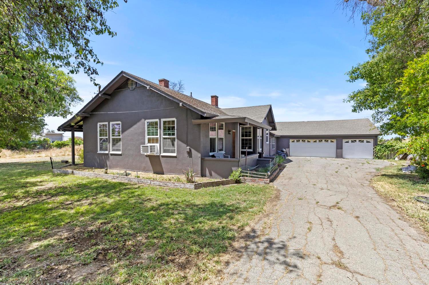 Detail Gallery Image 2 of 33 For 1244 Acacia Ave, Sutter,  CA 95982 - 3 Beds | 2 Baths