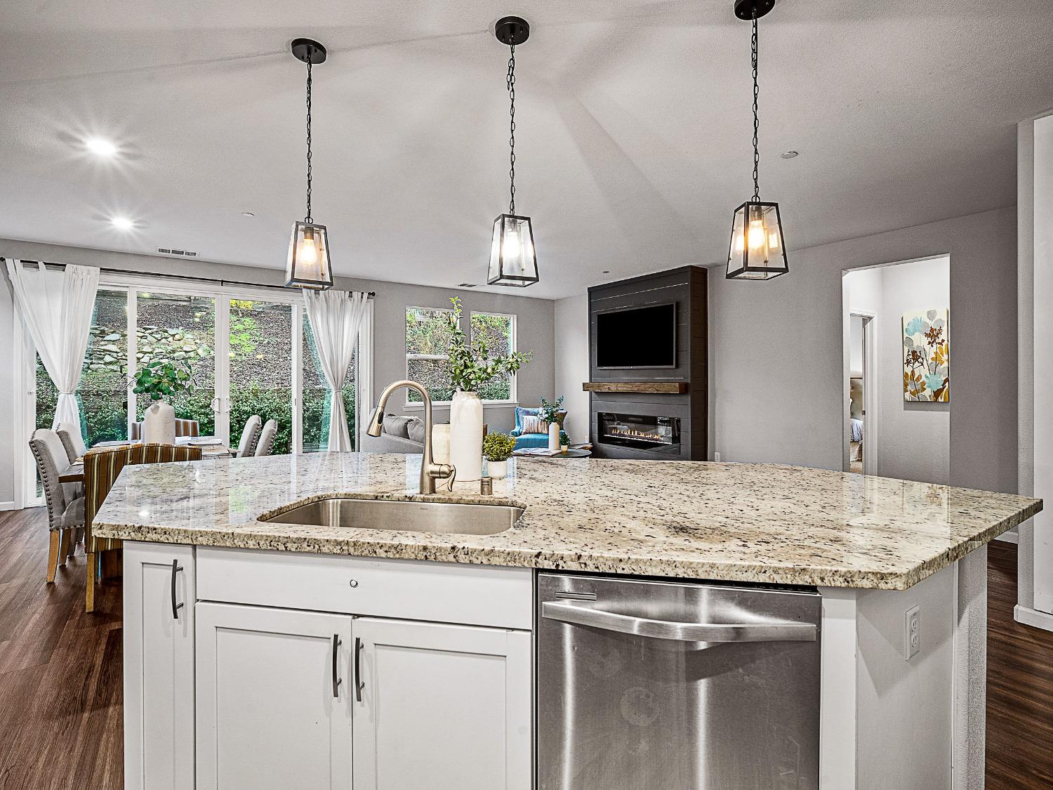 Detail Gallery Image 14 of 63 For 3223 Haskell Way, El Dorado Hills,  CA 95762 - 4 Beds | 2/1 Baths
