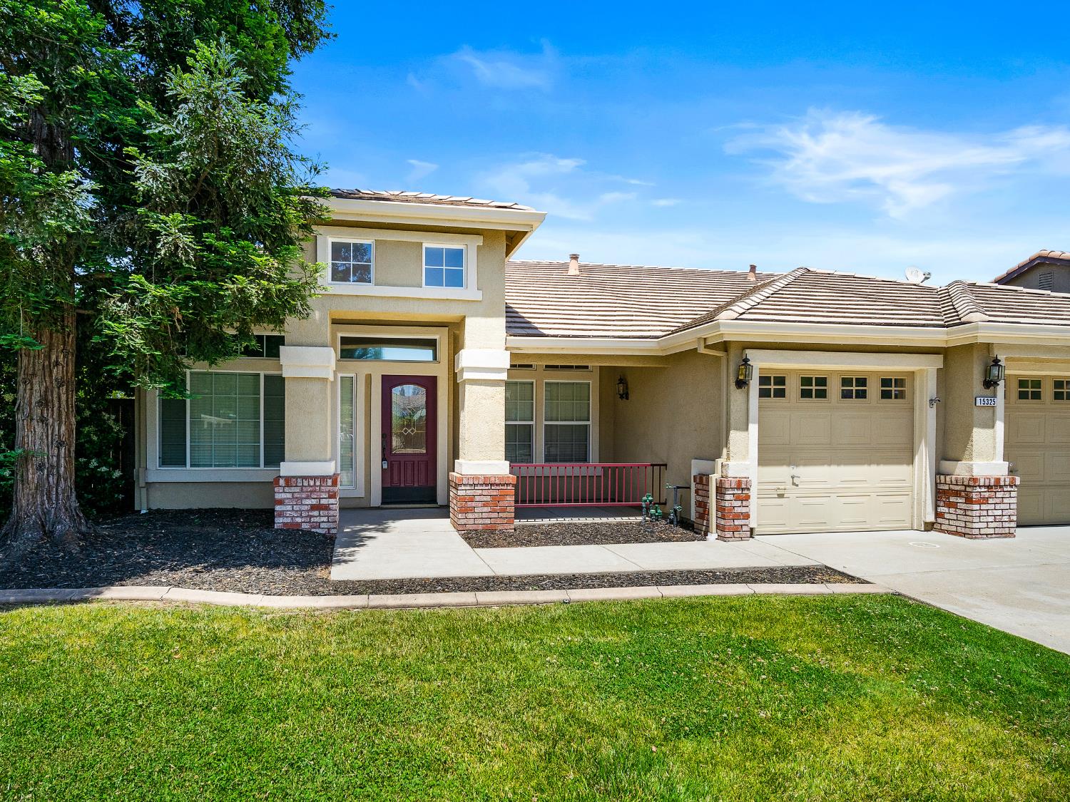 Detail Gallery Image 2 of 61 For 15325 Murieta South Pkwy, Rancho Murieta,  CA 95683 - 3 Beds | 2 Baths