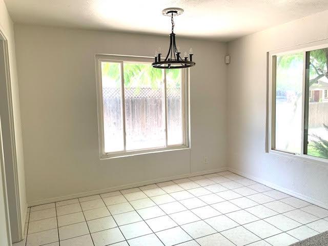 Detail Gallery Image 2 of 23 For 426 Flower St, Turlock,  CA 95380 - – Beds | – Baths