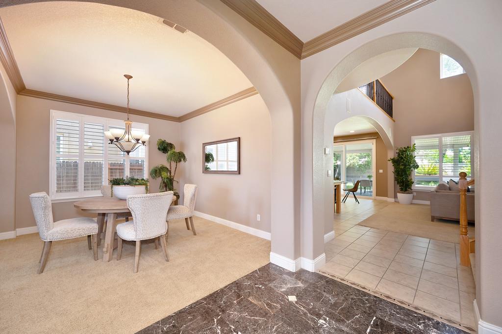 Detail Gallery Image 21 of 78 For 10317 Hite Cir, Elk Grove,  CA 95757 - 5 Beds | 3 Baths