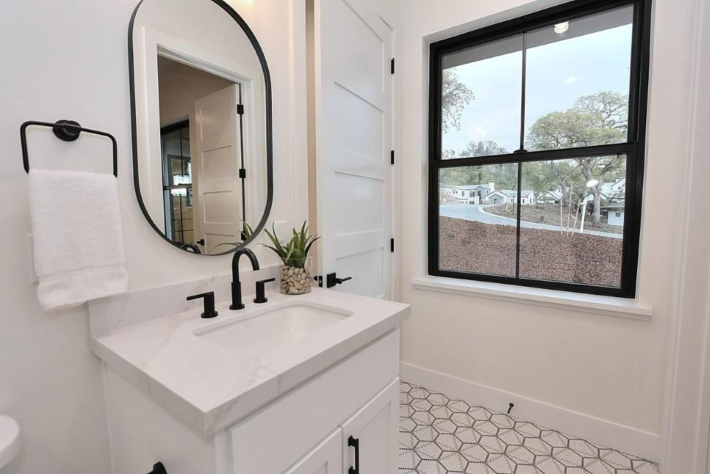 Detail Gallery Image 28 of 99 For 4950 Greyson Creek Dr, El Dorado Hills,  CA 95762 - 4 Beds | 5/1 Baths