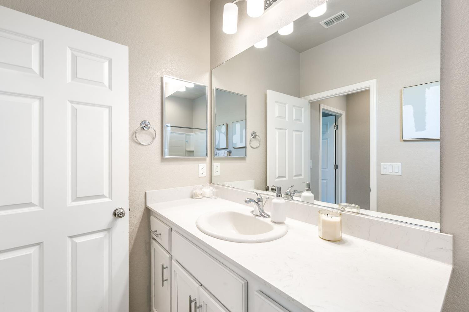Detail Gallery Image 38 of 41 For 7946 Little Plum Way, Antelope,  CA 95843 - 4 Beds | 2/1 Baths
