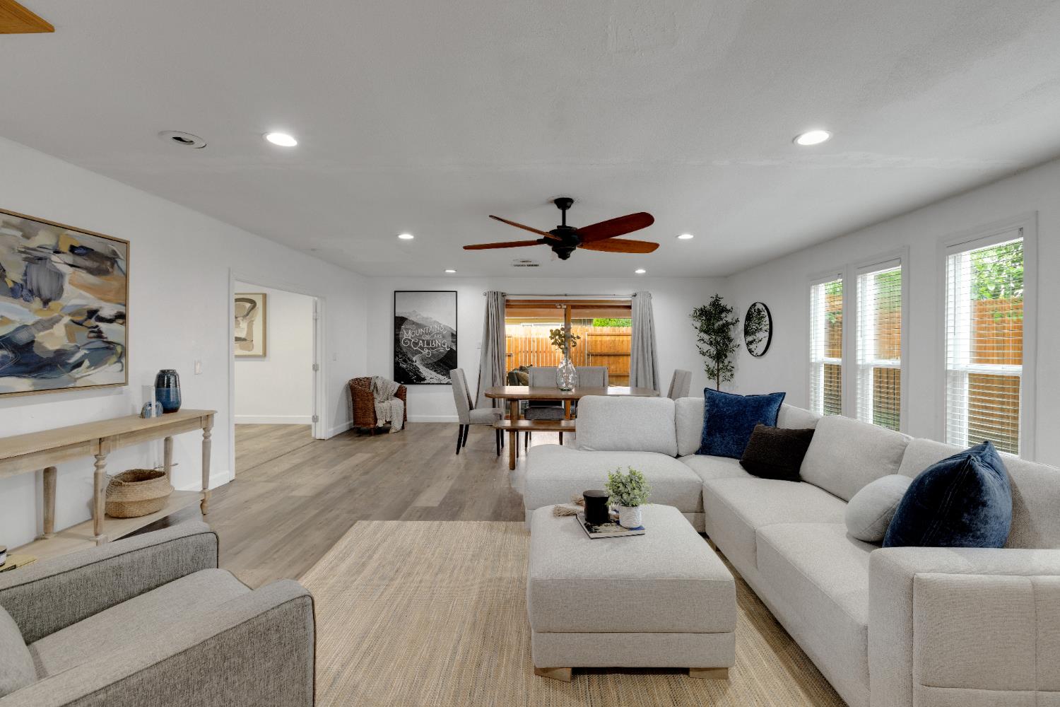 Detail Gallery Image 15 of 33 For 6140 Rumford Ave, Citrus Heights,  CA 95621 - 3 Beds | 2 Baths