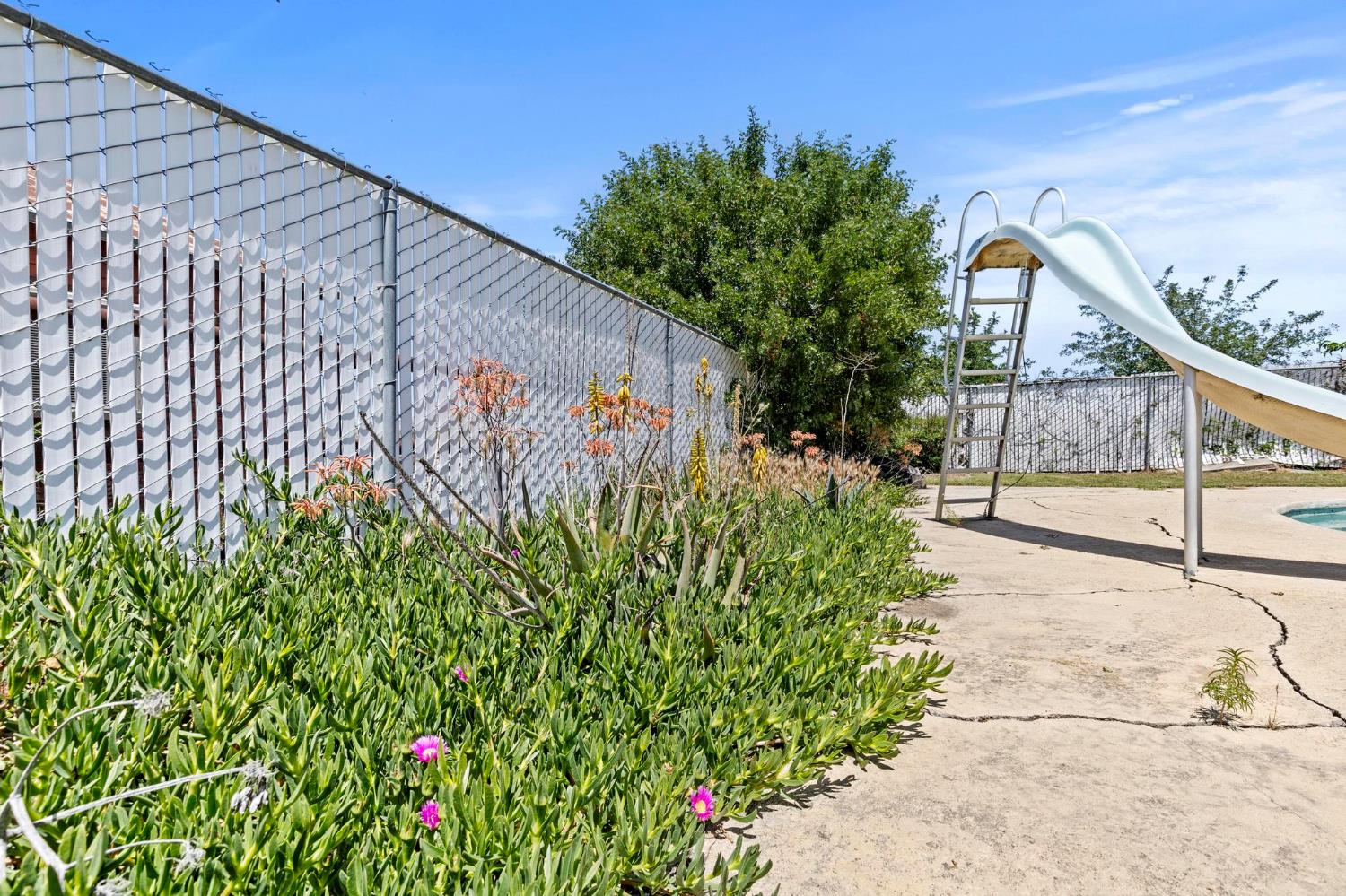 Detail Gallery Image 27 of 33 For 1244 Acacia Ave, Sutter,  CA 95982 - 3 Beds | 2 Baths