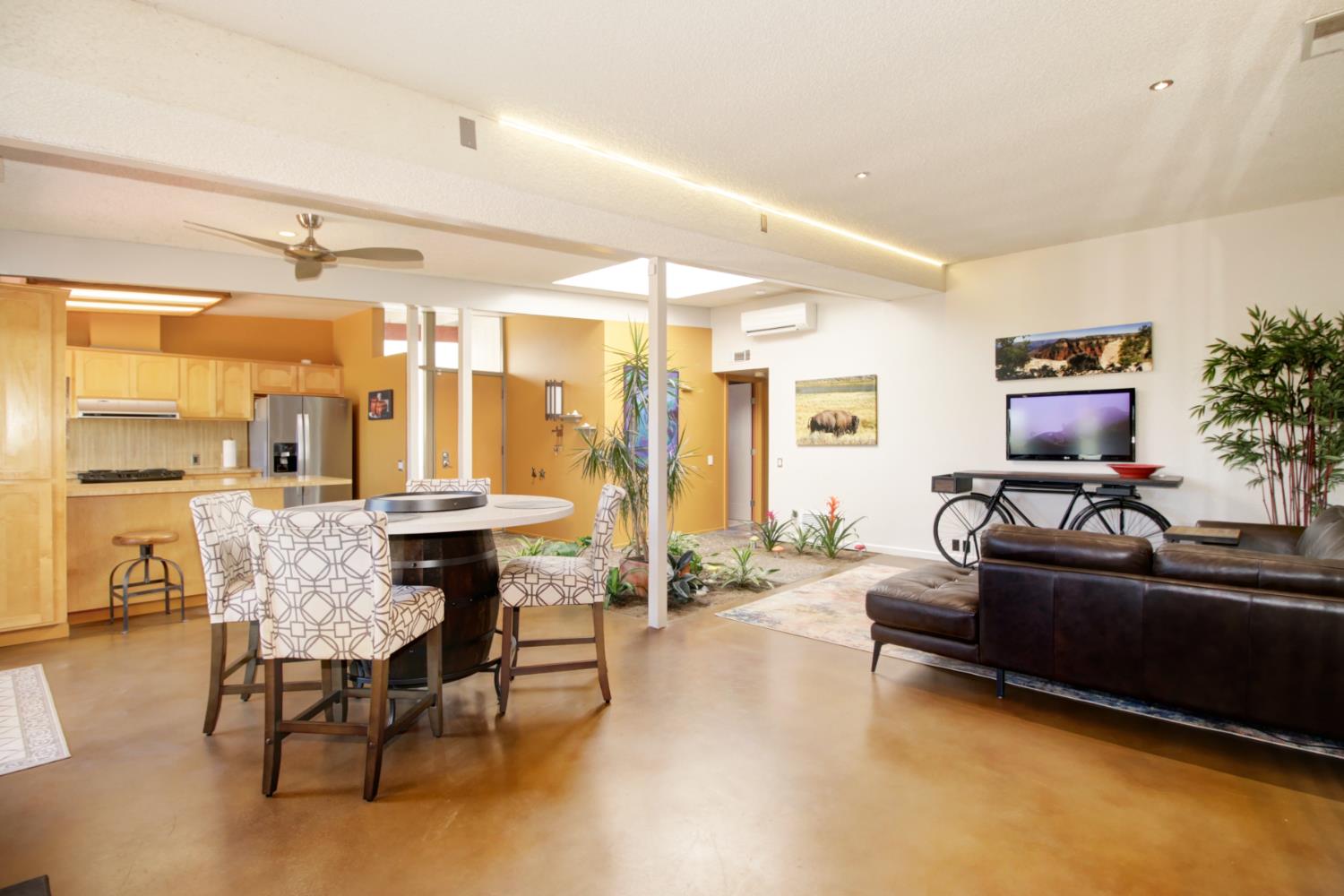 Detail Gallery Image 15 of 52 For 135 Luz Pl, Davis,  CA 95616 - 2 Beds | 2 Baths
