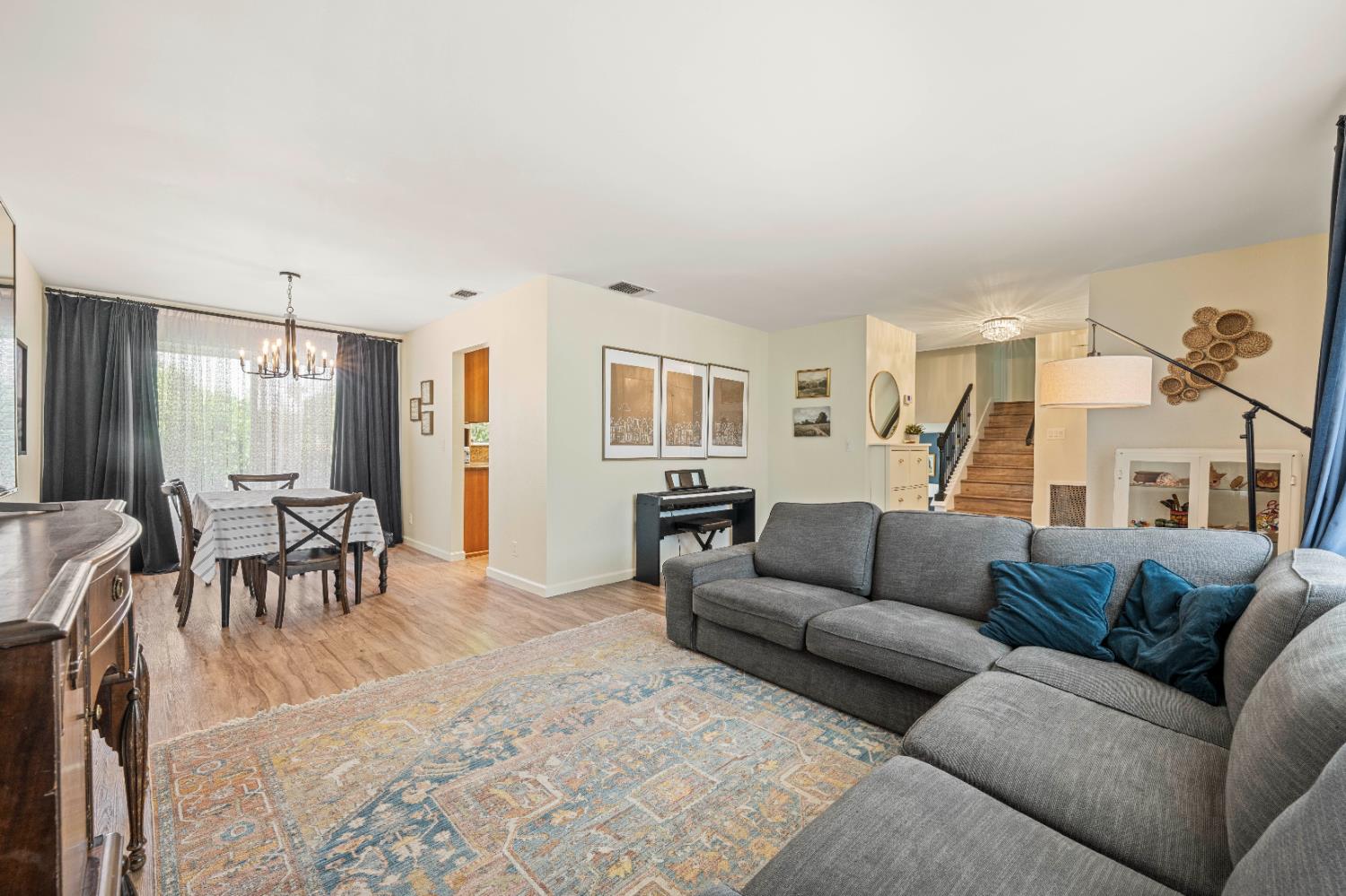 Mesa Oak Way, Citrus Heights, California image 13