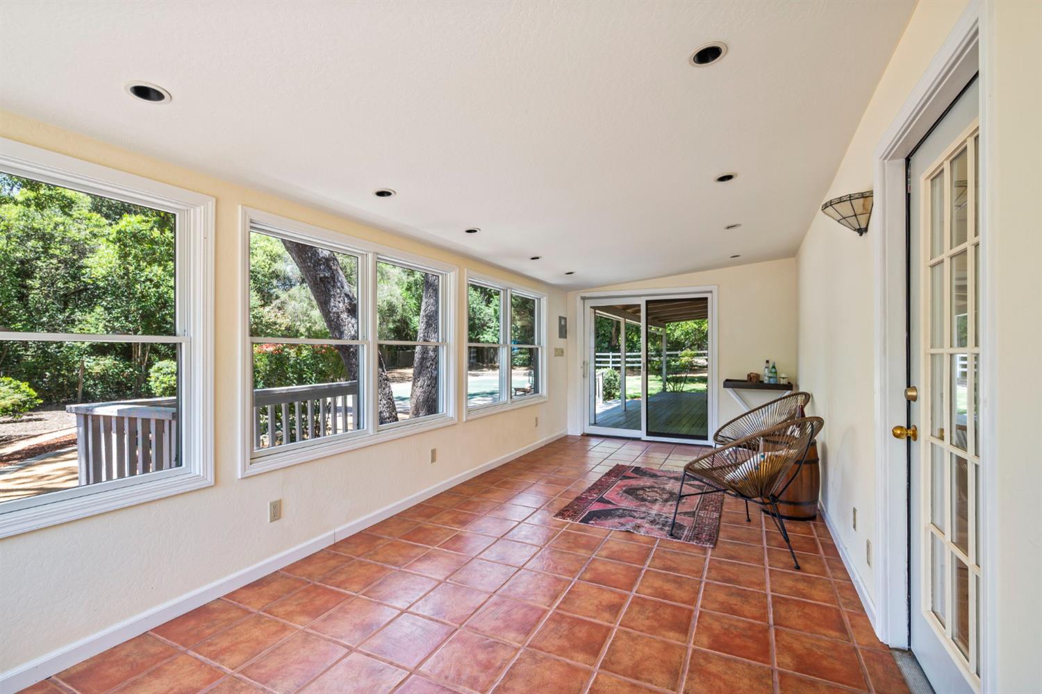 Detail Gallery Image 27 of 55 For 7402 West Ln, Granite Bay,  CA 95746 - 4 Beds | 3 Baths