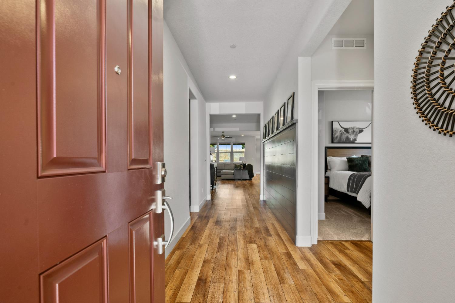 Detail Gallery Image 5 of 50 For 417 Chagall Ln, Stockton,  CA 95209 - 3 Beds | 2/1 Baths