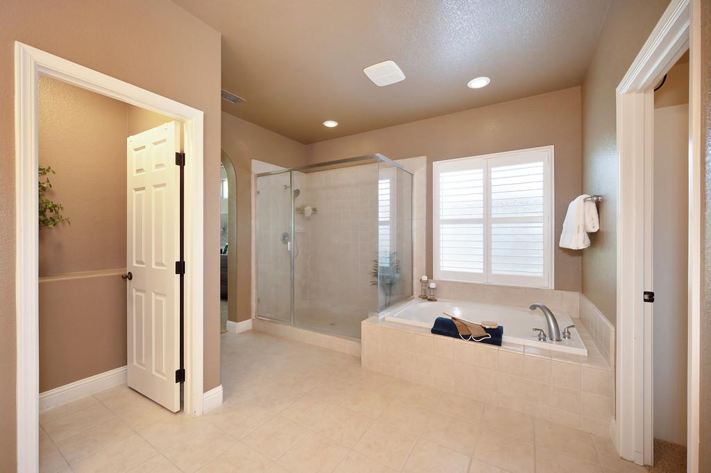 Detail Gallery Image 59 of 78 For 10317 Hite Cir, Elk Grove,  CA 95757 - 5 Beds | 3 Baths