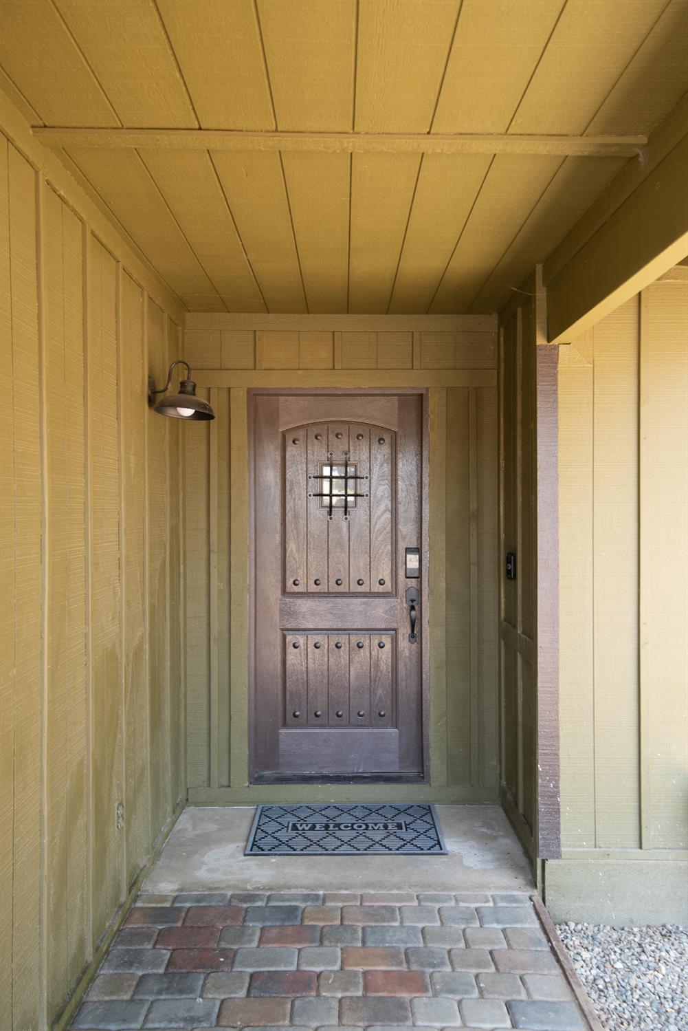 Detail Gallery Image 4 of 36 For 892 River Bluff Dr, Oakdale,  CA 95361 - 3 Beds | 2 Baths
