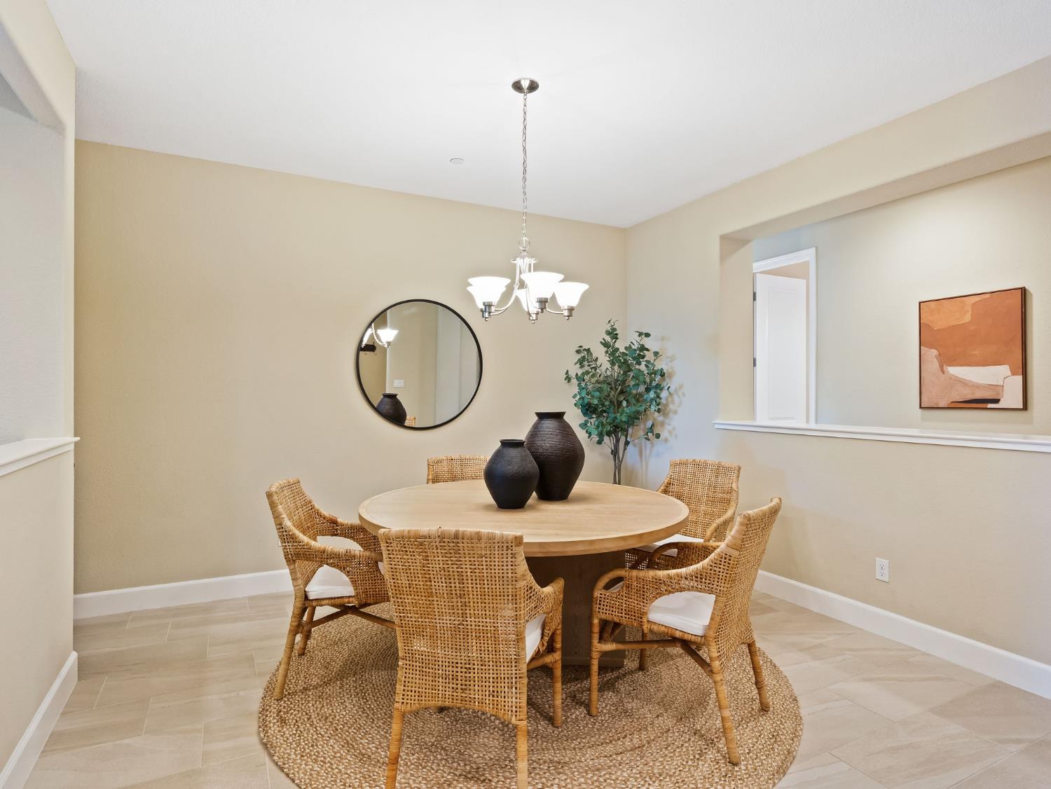 Detail Gallery Image 14 of 41 For 2723 Sweeney Dr, Woodland,  CA 95776 - 4 Beds | 2/1 Baths
