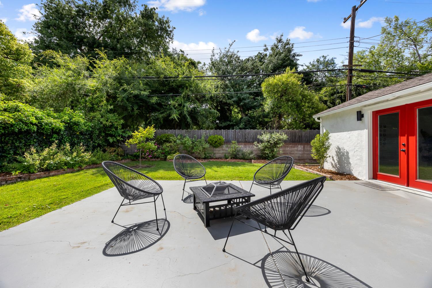 Detail Gallery Image 33 of 49 For 2750 San Luis Ct, Sacramento,  CA 95818 - 3 Beds | 2 Baths