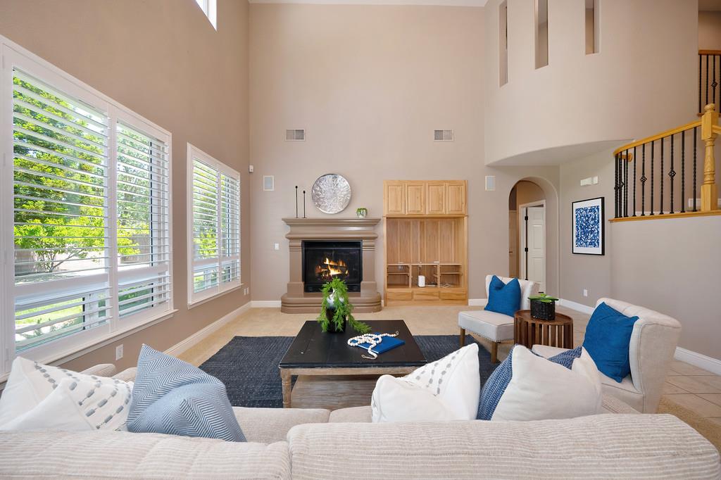 Detail Gallery Image 25 of 78 For 10317 Hite Cir, Elk Grove,  CA 95757 - 5 Beds | 3 Baths