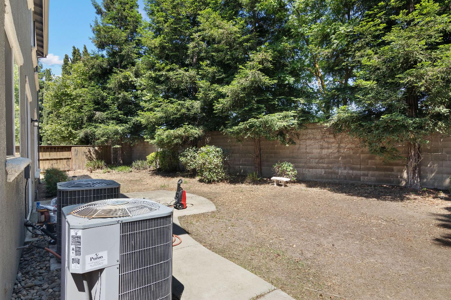 Detail Gallery Image 32 of 33 For 2316 Mendocino Dr, Oakdale,  CA 95361 - 4 Beds | 2/1 Baths