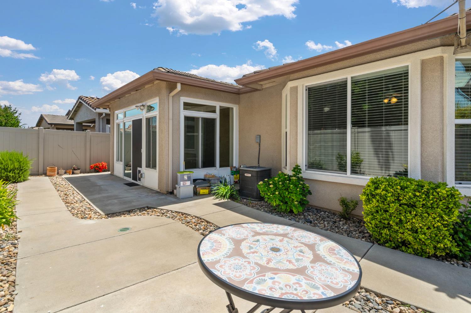 Detail Gallery Image 32 of 59 For 1587 Maple Valley St, Manteca,  CA 95336 - 2 Beds | 2 Baths