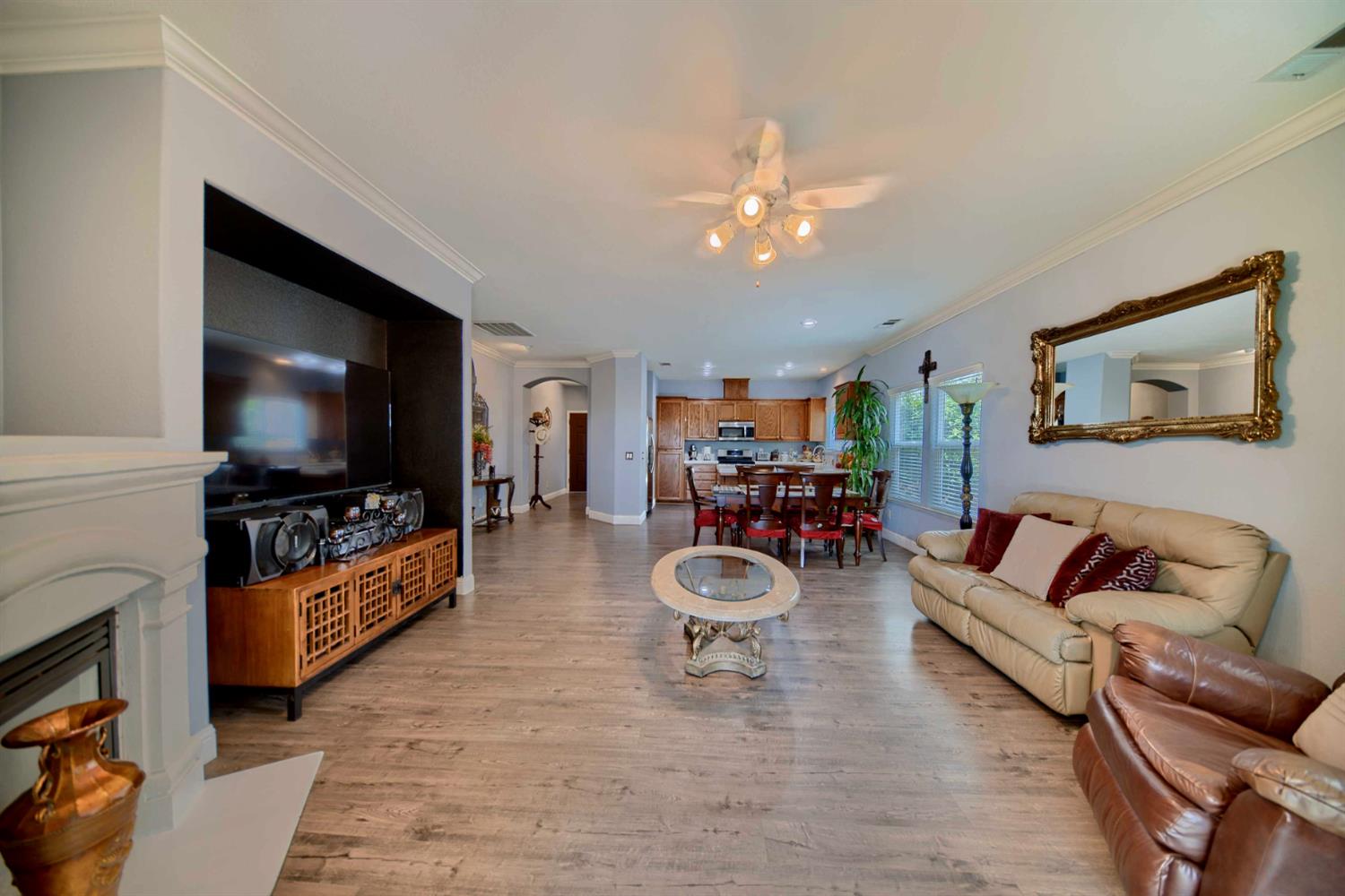 Detail Gallery Image 25 of 98 For 2994 La Vina Cir, Los Banos,  CA 93635 - 3 Beds | 2 Baths