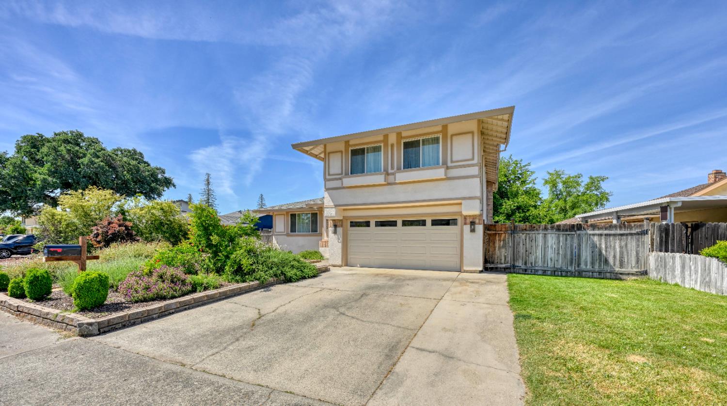 Mesa Oak Way, Citrus Heights, California image 1