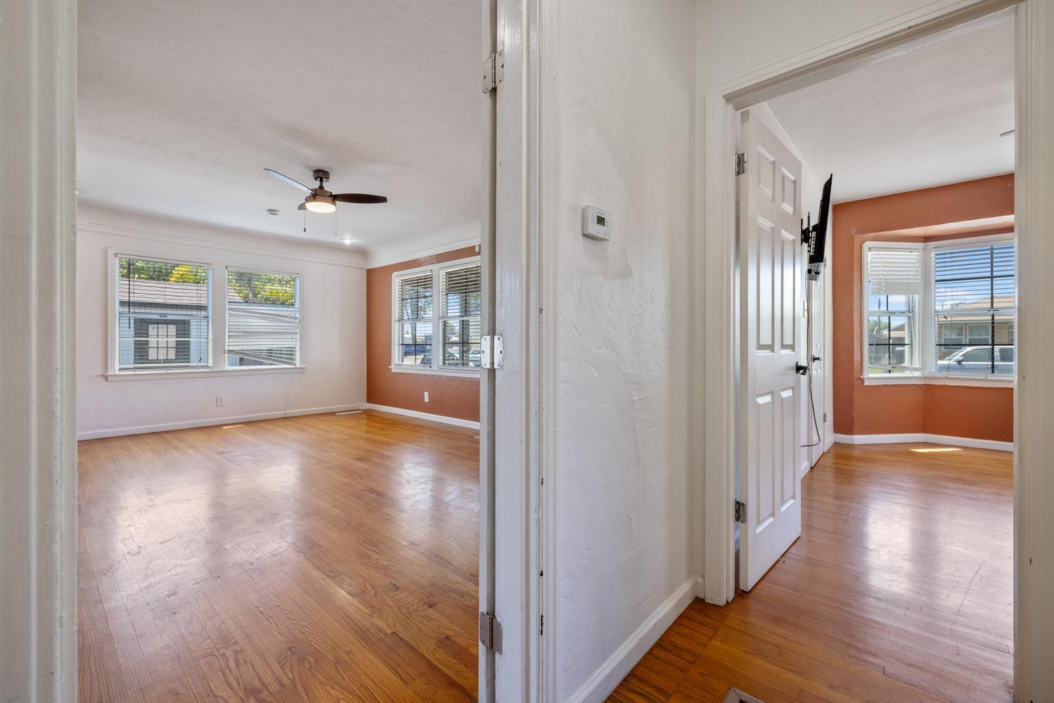 Detail Gallery Image 9 of 42 For 501 N Thor St, Turlock,  CA 95380 - 5 Beds | 2 Baths