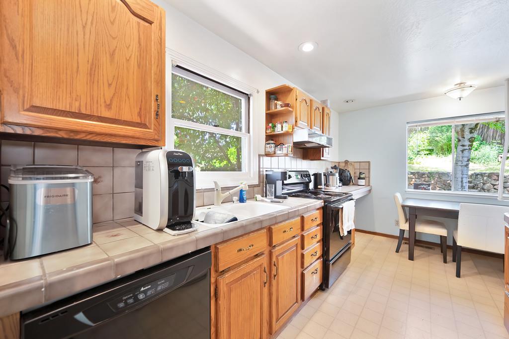 Detail Gallery Image 20 of 73 For 205 Marvin Way, Auburn,  CA 95603 - 2 Beds | 1/1 Baths
