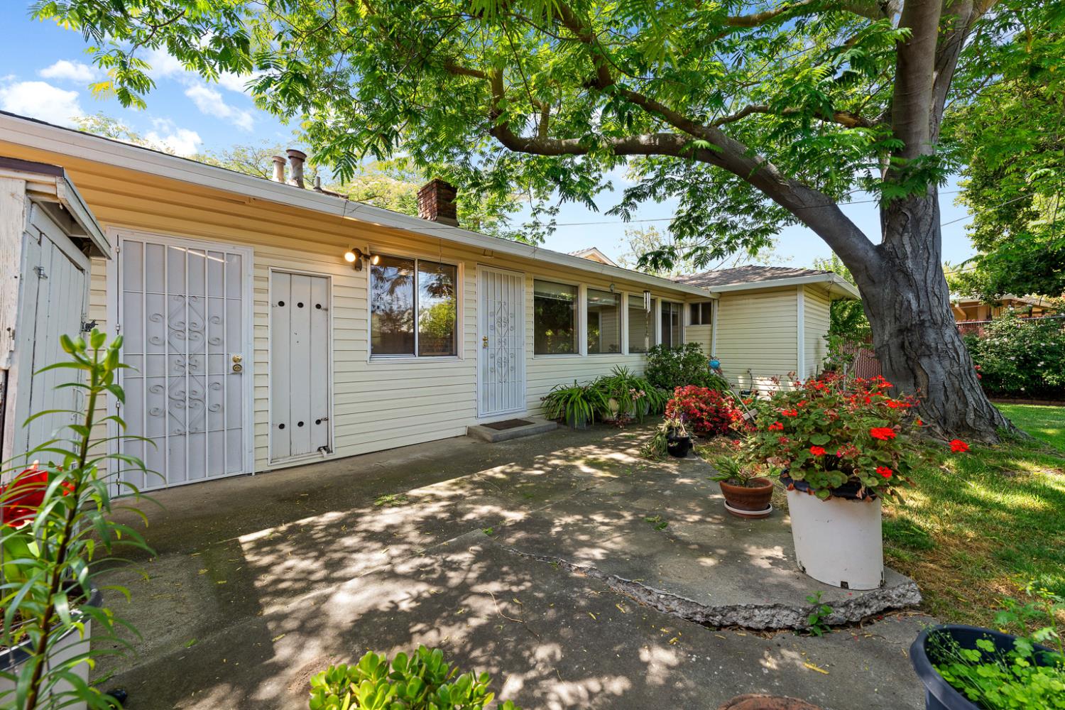 Detail Gallery Image 25 of 32 For 1812 Vesta Way, Sacramento,  CA 95864 - 3 Beds | 2 Baths