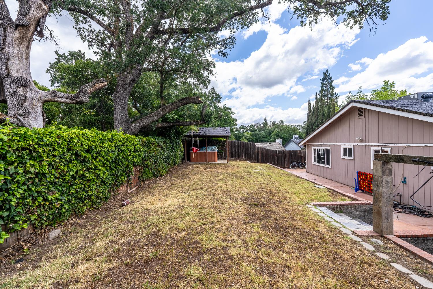 Detail Gallery Image 36 of 42 For 8565 Cloudcroft Way, Orangevale,  CA 95662 - 4 Beds | 2 Baths