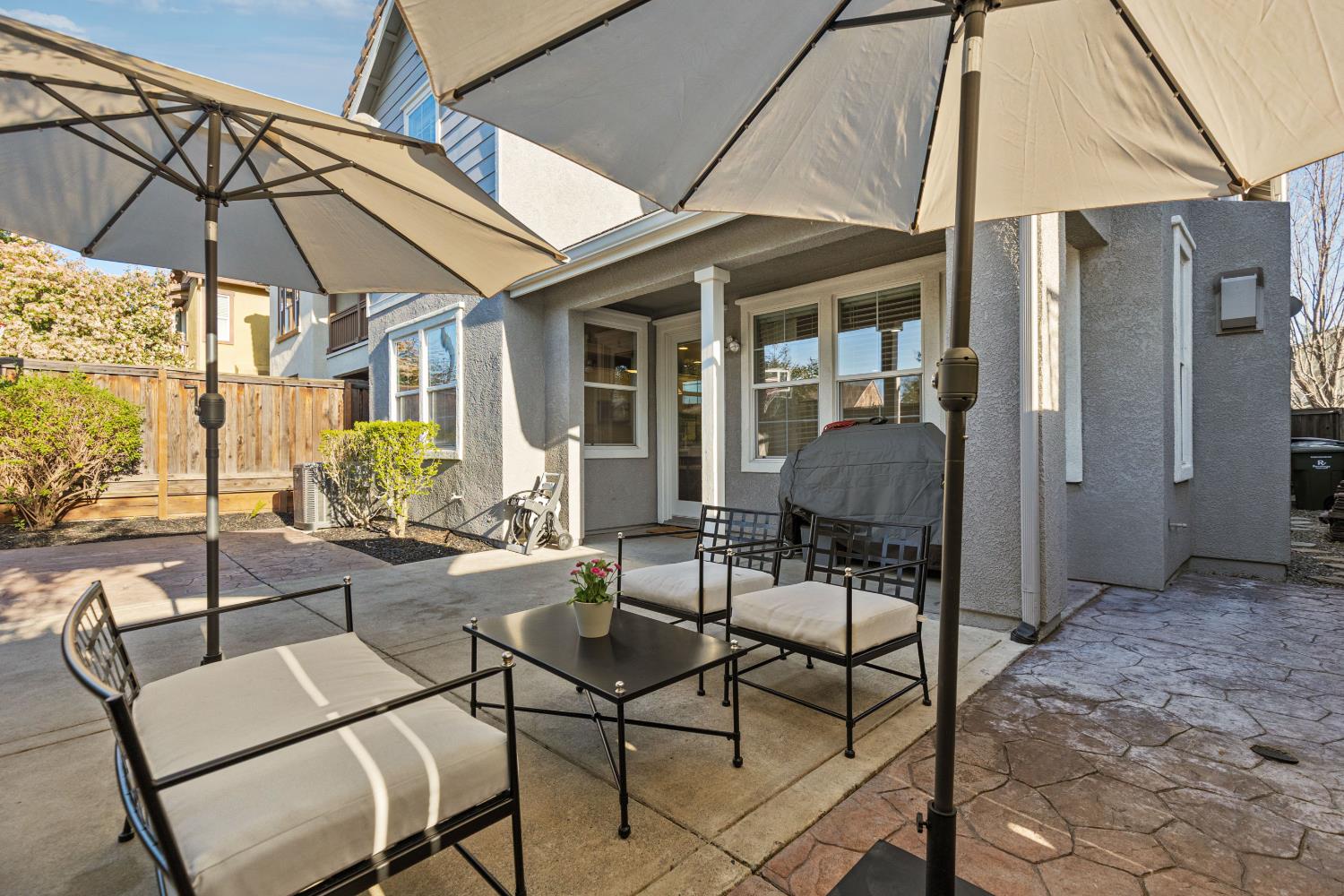 Detail Gallery Image 34 of 36 For 947 Campfire Cir, Rocklin,  CA 95765 - 3 Beds | 2/1 Baths