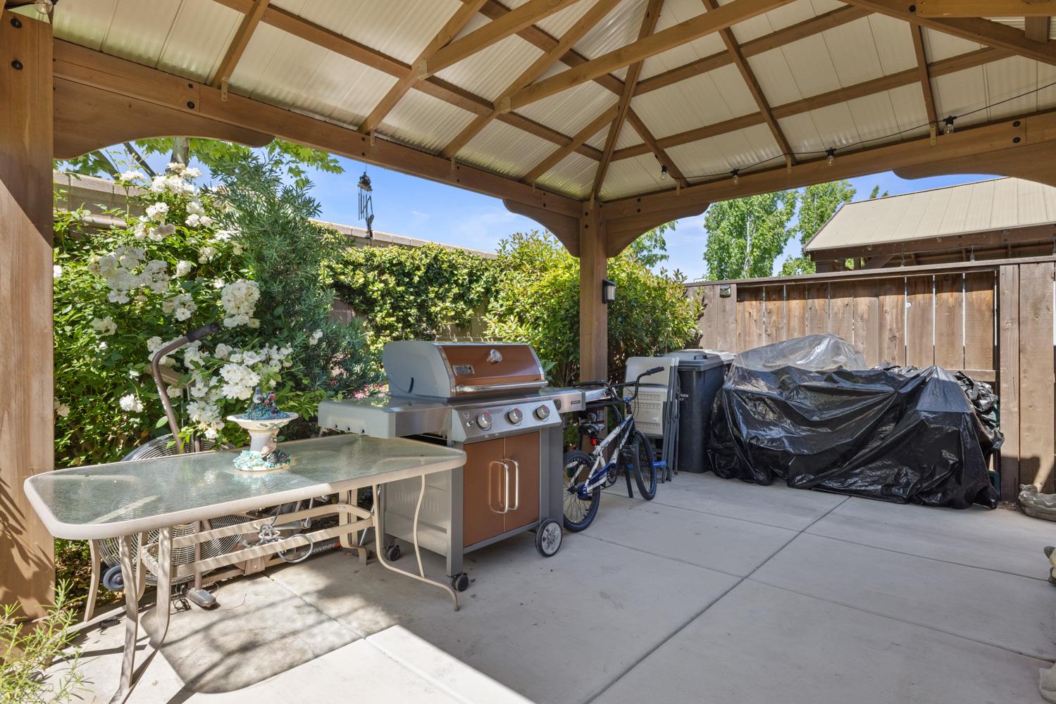 Detail Gallery Image 34 of 35 For 213 Isabella Dr, Lodi,  CA 95240 - 3 Beds | 2 Baths