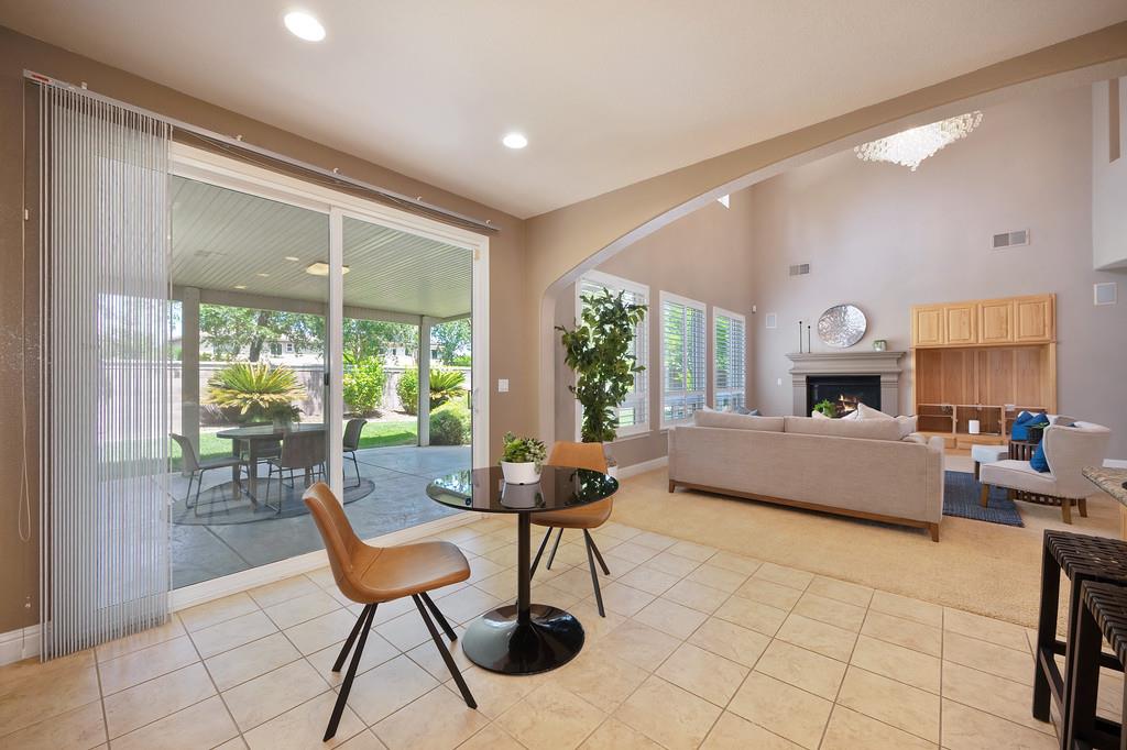 Detail Gallery Image 41 of 78 For 10317 Hite Cir, Elk Grove,  CA 95757 - 5 Beds | 3 Baths