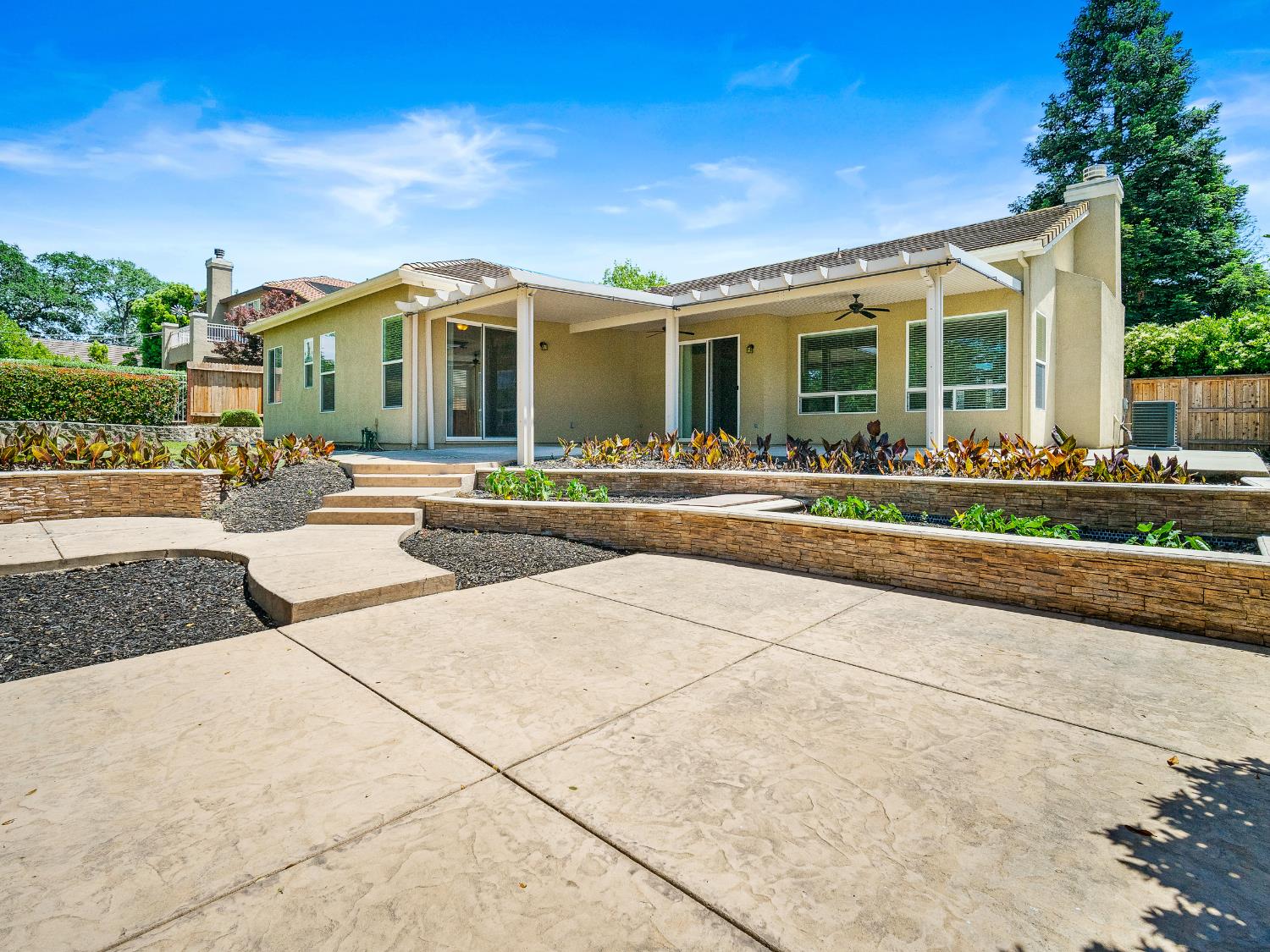 Detail Gallery Image 30 of 61 For 15325 Murieta South Pkwy, Rancho Murieta,  CA 95683 - 3 Beds | 2 Baths
