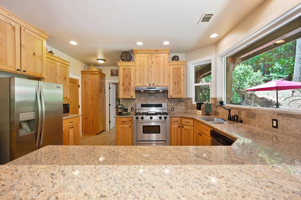 Detail Gallery Image 25 of 92 For 5321 Slalom Ln, Pollock Pines,  CA 95726 - 3 Beds | 2/1 Baths
