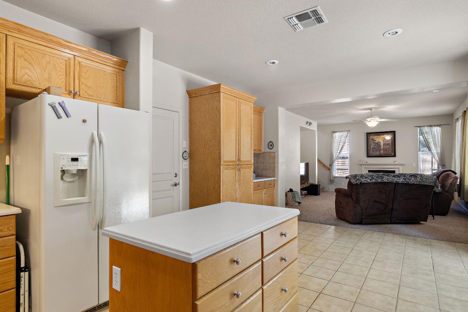 Detail Gallery Image 7 of 33 For 2316 Mendocino Dr, Oakdale,  CA 95361 - 4 Beds | 2/1 Baths