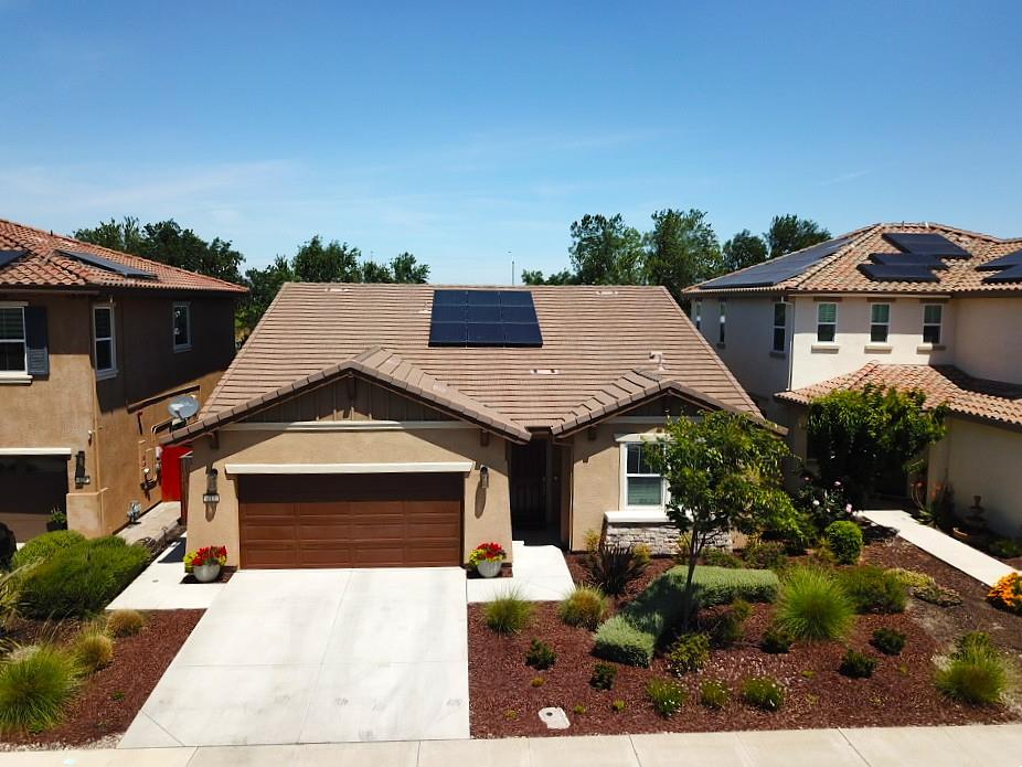Detail Gallery Image 1 of 50 For 417 Chagall Ln, Stockton,  CA 95209 - 3 Beds | 2/1 Baths